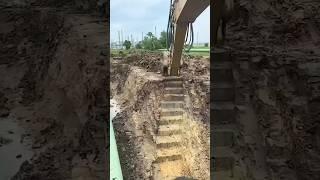 #construction #civilengineering #stairs #jcbvideo #jcbexcavation #constructionmemes #skilledlabor