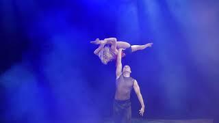 Adagio Duo Circus Act Acrobatics Variety Performance Entertainment