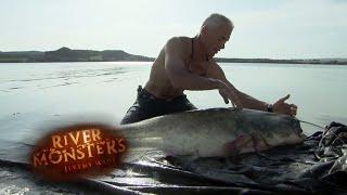 Spanish Wels Catfish Nearly Bites Jeremy | CATFISH | River Monsters