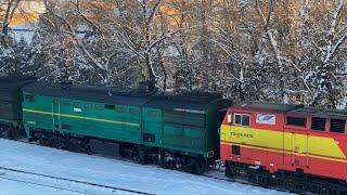 Fantastic sound of a diesel locomotive TE33A and 2TE10V,  working in the depot.