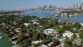 Descubriendo el Encanto de las Islas Venecianas en Miami. Venetian Islands por The Criscito Team.