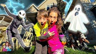 DeeDee Surprises Matteo Decorating for Halloween | Ghosts for Kids