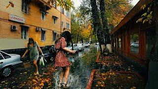 Walk in Driest sandy City in Heavy Rain. Unexpected Flood. Binaural Walking tour in Rain ASMR