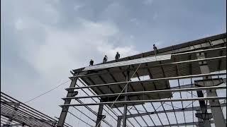 Efforts Industry: PEB Roof Sheeting Installation 73 x 75 metres