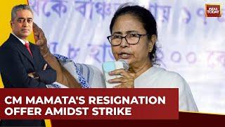 NewsToday: Mamata Banerjee Offers To Resign Amidst Doctor's Strike | India Today