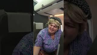 та самая неадекватная пассажирка в самолете 