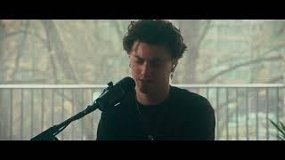 Isaac Levi - Chemistry (Live Session)