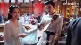 Peng Xiaoran funny moments in shooting site || queen of China || romance of twin flowers