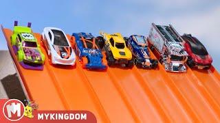 SIÊU XE HOT WHEELS C4982 – NHỮNG CUỘC ĐUA HOÀNH TRÁNH ĐÃ TRỞ LẠI