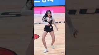 Kim YiSeo Korean Cheerleader Swalla Performance Fancam