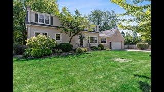 1401 Meadow Lane Glenview, IL | ColdwellBankerHomes.com