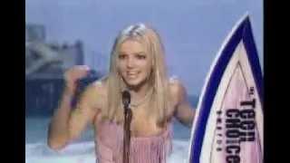 Britney Spears Wins "Best Female Artist" Over Christina, Jessica And Mariah At TCAS 2000