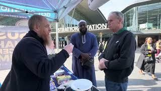 White English Questioning Muslim | Yusuf | Stratford | Speakers Corner