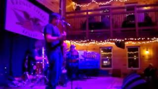 Totally Submerged live at Ransom Steele Tavern : Bennie and the jets