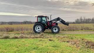 Köp Traktor Valmet 865-4 Mycket tillbehör på Klaravik