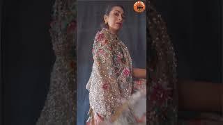 Karisma Kapoor Beautiful Looks At Lakme Fashion Week 2023 | #lakmefashionweek2023 #karismakapoor