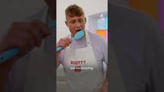 this video made my tummy hurt #scottyt #celebcookingschool #4reality #shorts