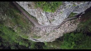 Giddy Edge - Britain's Scariest Public Footpath