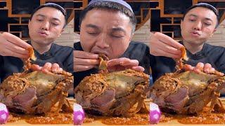 ASMR MUKBANG SPICY GARLIC LAMB HEAD EATING SHOW