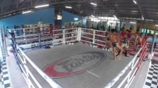 Training at Yodyut Muaythai, Koh Samui