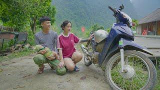 Ly Thi Binh was surprised by the car Duong just bought,...2 Months Village Life in Mountain