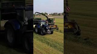 New Holland T7.315 Blue Power #tractor and FR550 #harvester #grass  @FlyingPixelsPhotography