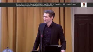 Markus Allard (ÖP) diskuterar islamismens utbredning och får intressanta svar