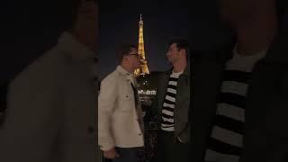 GAY COUPLE IN PARIS