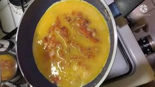 V70 How to cook fast Eggs, Tomato&Onion Omelet