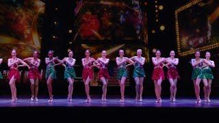 Show Clips: CHRISTMAS SPECTACULAR STARRING THE RADIO CITY ROCKETTES