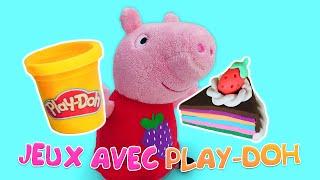 Jeux avec Play Doh. Peppa Pig fait des gâteaux de la pâte à modeler. Vidéos pour enfants.