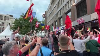 England fans singing 10 German Bombers in Gelsenkirchen 15/06/24