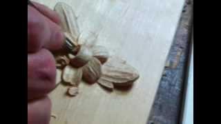 WOODCARVING : Carving a Simpel Flower