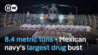 How do drug cartels use submarines and semi-submersibles to smuggle cocaine underwater? | DW News