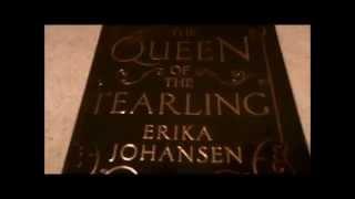 Design Analysis for Queen of the Tearling by Erika Johansen