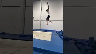 Double backflip into the foam pit! #funwithfriends #gymnast #backflip #kidsgymnastics