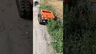 radio control tracked tank lawnmower made by Vigorun Tech,Vigorun rubber track cutting grass machine