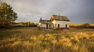 (Full Part) He had inherited old farmhouse