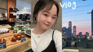 VLOG|한남동에서 핫한 핏짜 먹구 이뿐 카페가구 마무리는 언제나 한식최고|파이프그라운드l옥수수 피자|데이로우|디저트|김밥천국