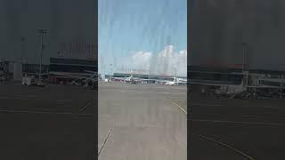 Pesawat Siap Take-off | Leaving Bali Airport #shorts #plane #takeoff