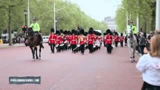 The best way to see the Change of the Guard ceremony in London!