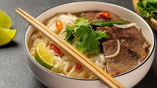 The Easiest Vietnamese Beef Pho Noodle Soup Recipe - Made from Scratch