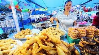 Indonesian Street Food - CRAZY BALI NIGHT MARKET | BEST Street Food in Bali + BABI GULING Indonesia