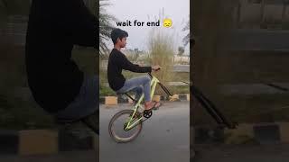 wait for end wheelie crash ️ #shahrukh_khan #abhijeet @royalrider07 #kingkhan #baadshah #srk
