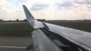 Ryanair landing in Budapest