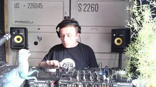 Denis Dinkevich @ 20ft Radio