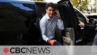 Liberal MPs meet amid challenge to Trudeau's leadership