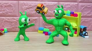 Green Alien Pea Pea builds a brick house   Stop Motion Funny Cartoon   Clay Animation Handmade