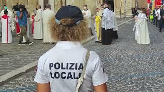 Apertura porta santa Atri, col vescovo di Teramo-Atri