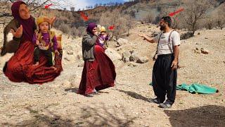 Ramin's marriage proposal to pregnant Narges in the desert, her acceptance, and fear of Fatemeh.